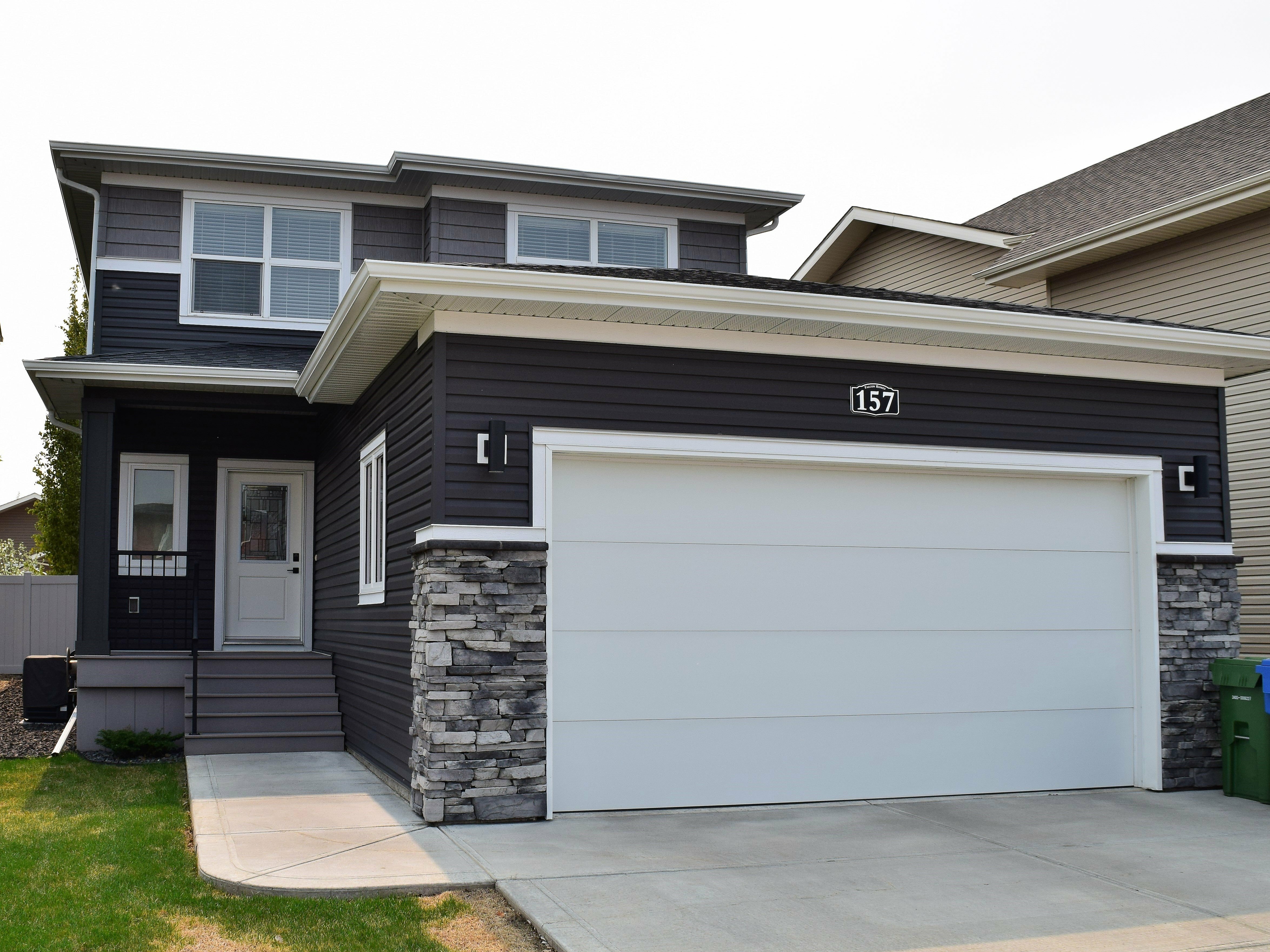 157 Lalor Drive  Red Deer AB T4R0R5 photo
