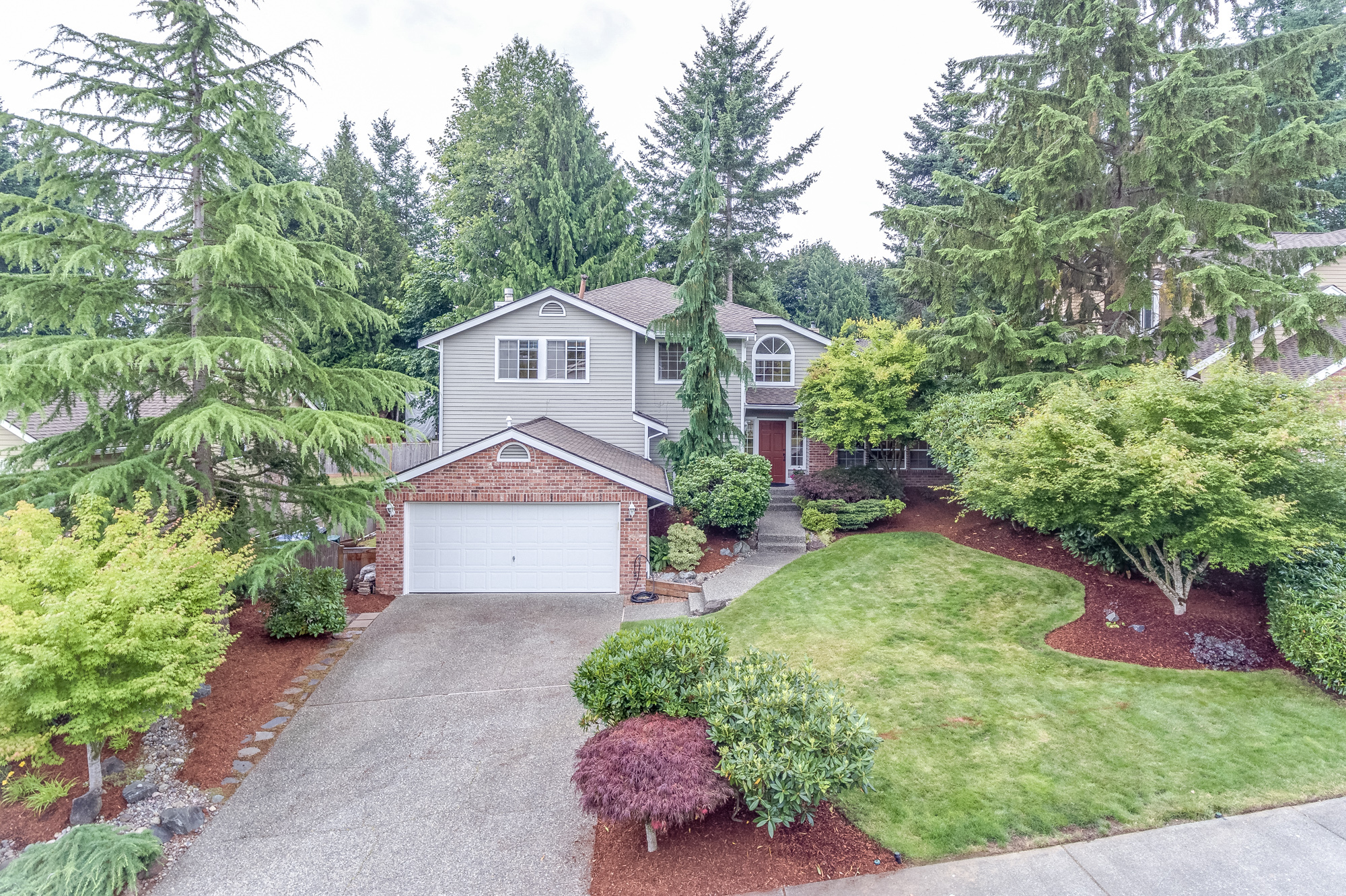 Property Photo: 13813 177th Place NE WA 98052