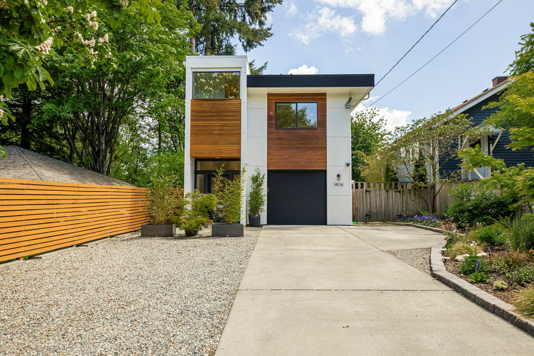 Property Photo: 14016 30th Avenue NE WA 98125