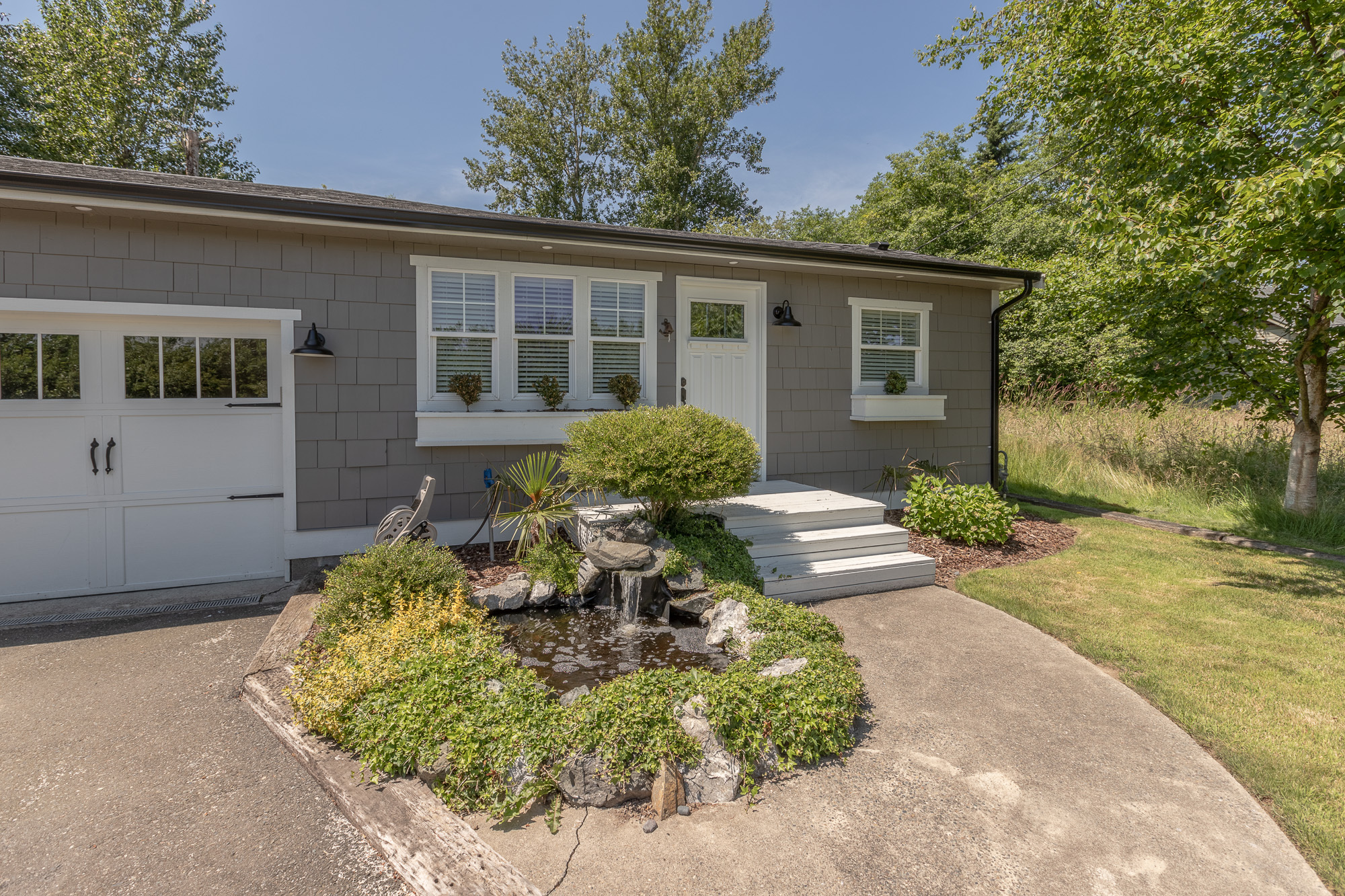 Property Photo: 7315 Jackson Road 7315 Jackson Rd WA 98230