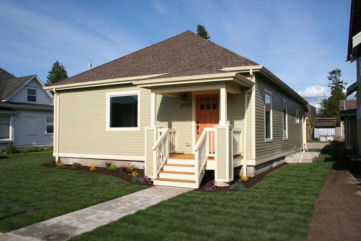 2504 Walnut St  Bellingham WA 98225 photo