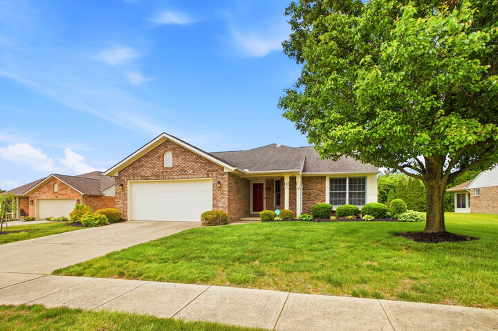 Property Photo:  1754 Sulky Trail  OH 45342 