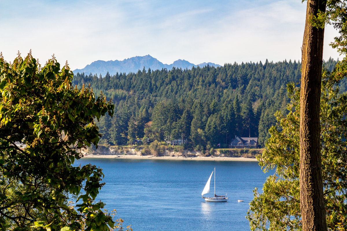 Property Photo: Adas will 6450 NE Adas Will Lane WA 98110