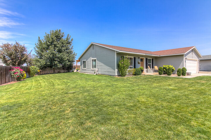 Property Photo: 120 SW Malibu Dr. WA 99350