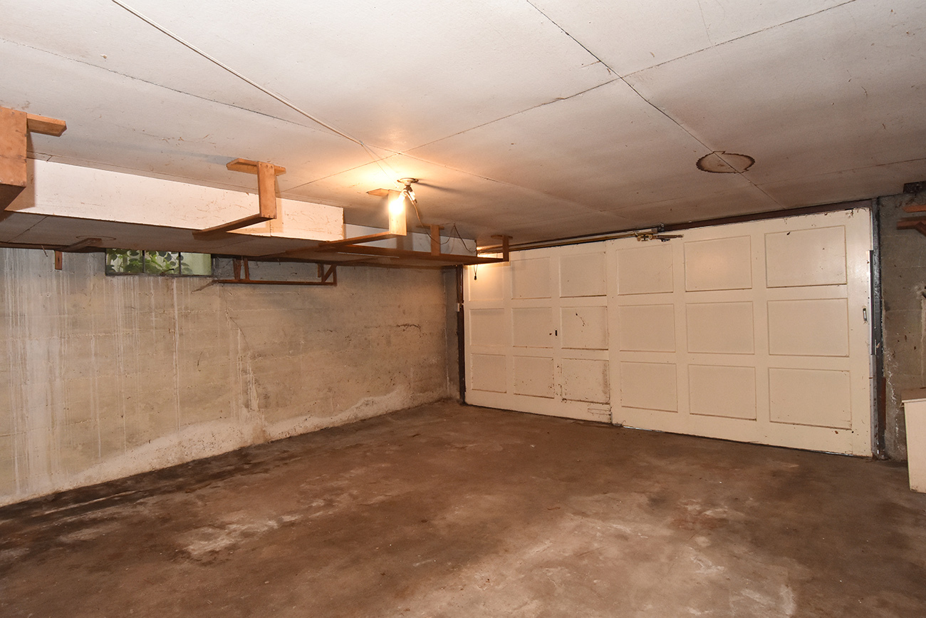 Property Photo: Alley Access & Garage 1956 Edgemont Place W  WA 98199 