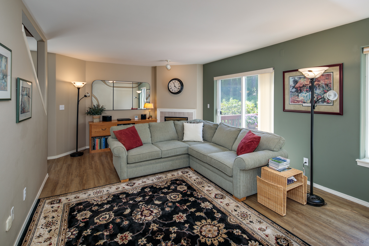 Property Photo: 1329 Whatcom St WA 98229