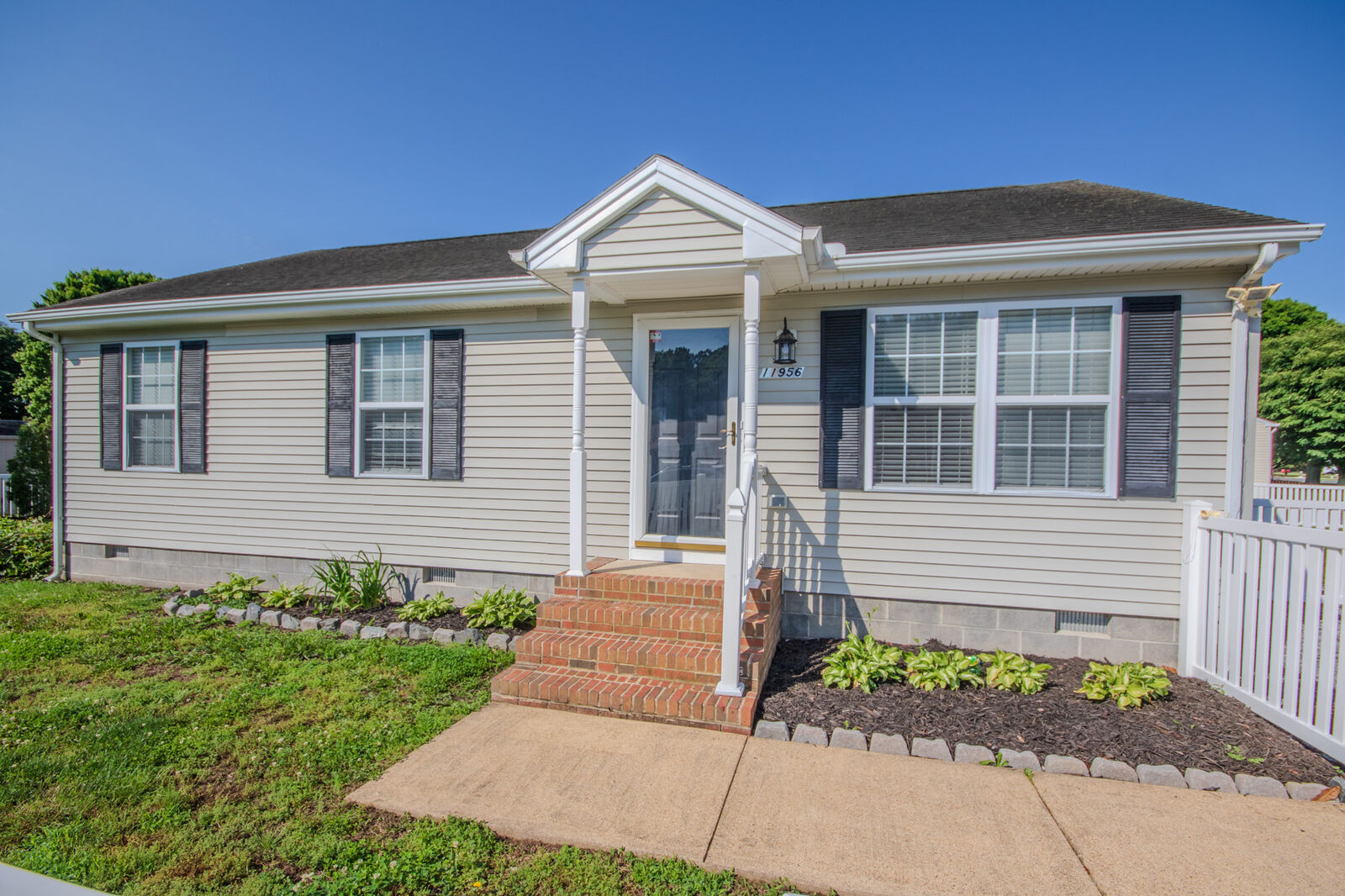 Property Photo:  11956 Robyn Lane  MD 21853 