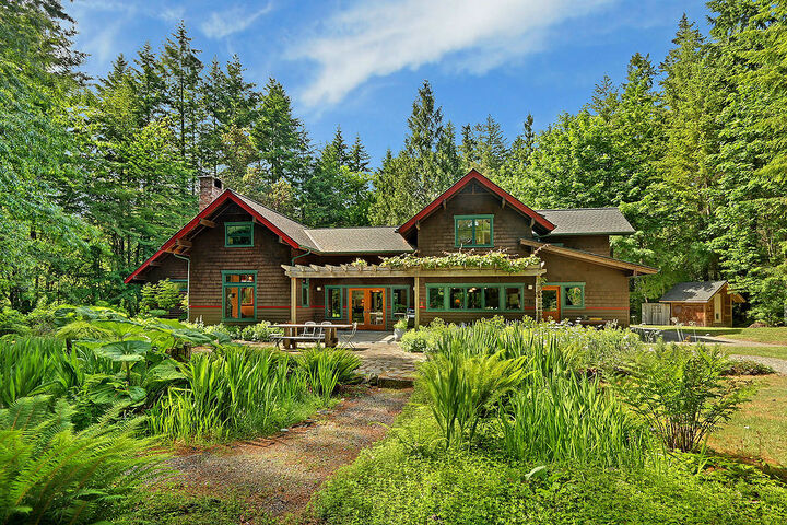 9025 Holly Farm Lane NE  Bainbridge Island WA 98110 photo