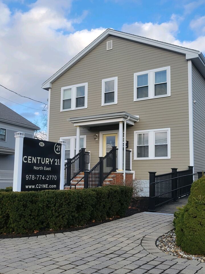 North East,Danvers,North East